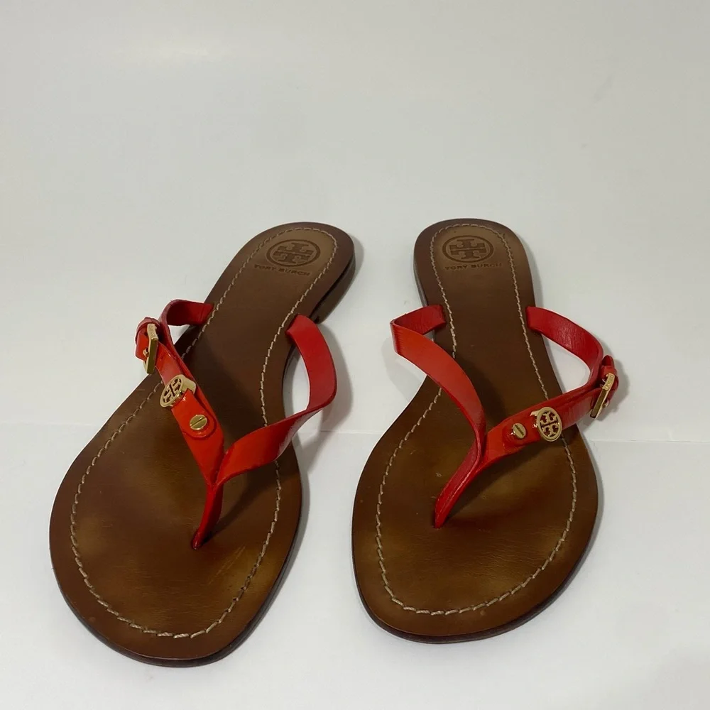 Tory Burch Women’s Flat Thong Patent Saffiano sandals Masai-Red(orange red)Sz 8 - Picture 2 of 7